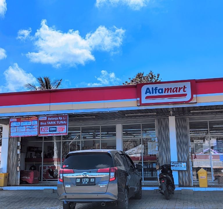 Alfamart Bantarsari 2: Solusi Harian di Jantung Cilacap